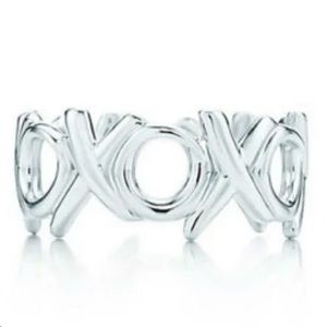 Tiffany & Co. XOXO Ring by Paloma Picasso